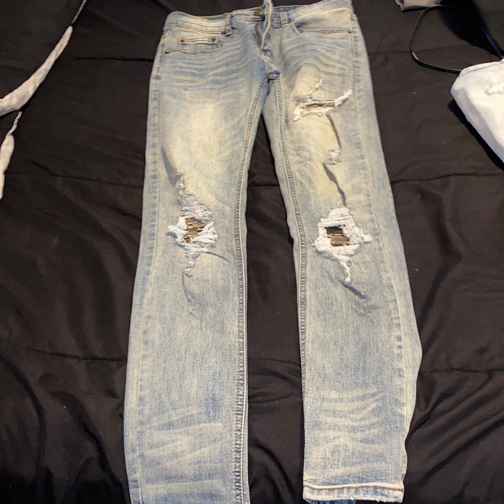 YOUNG AND RECKLESS LA Light Blue Ripped Jeans Skinny Size 28x30